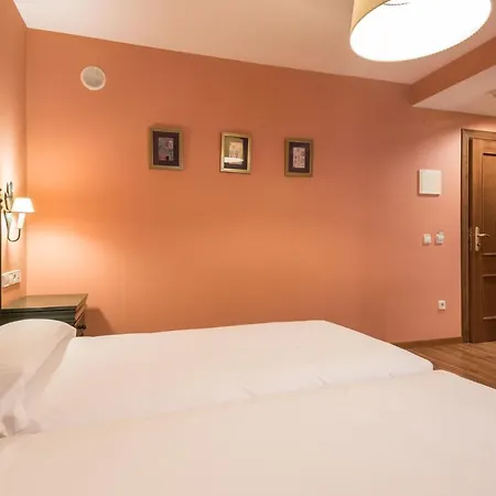Hotel Snoe Colomers 2*