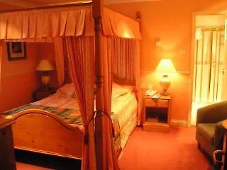 Snoe Colomers Hotel 2*